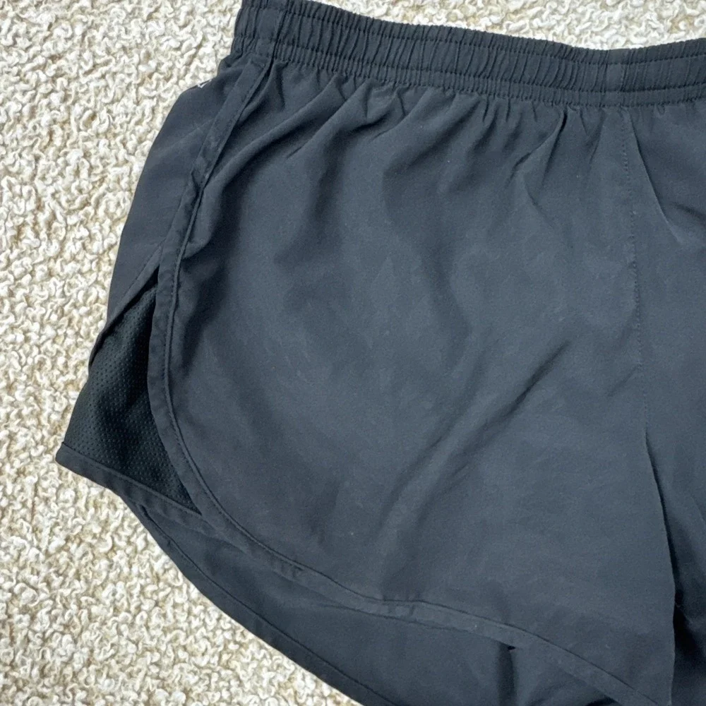 Nike Women's Tempo Running Shorts 3.5